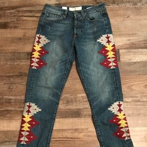 Miss Me Vintage Boyfriend Jeans